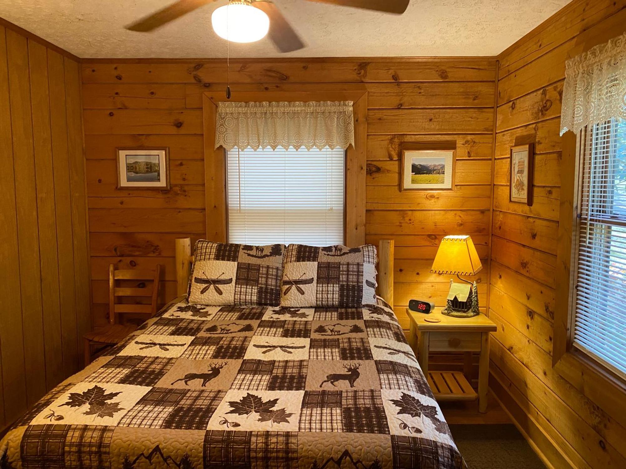 Misty Creek Log Cabins 매기 벨리 외부 사진
