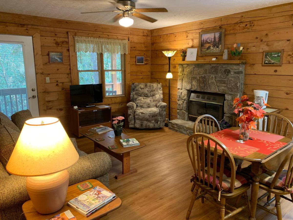 Misty Creek Log Cabins 매기 벨리 외부 사진