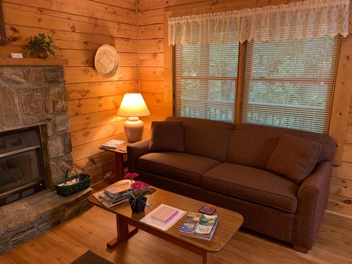 Misty Creek Log Cabins 매기 벨리 외부 사진