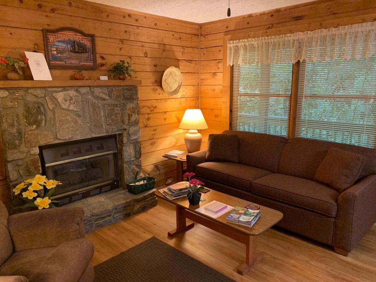 Misty Creek Log Cabins 매기 벨리 외부 사진